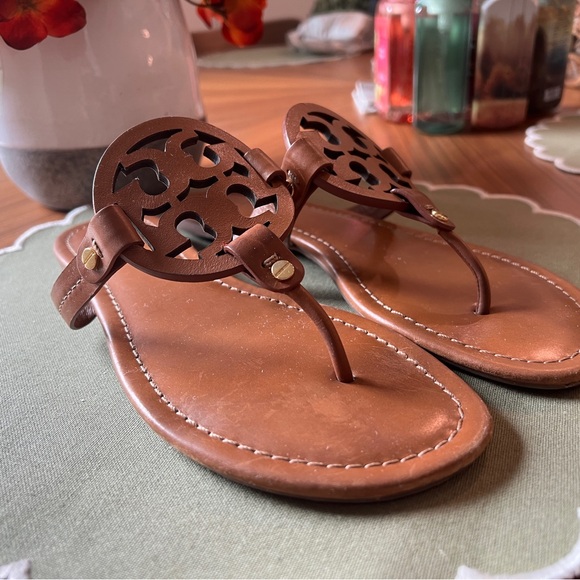 Tory Burch Brown Sandals - Picture 4 of 4